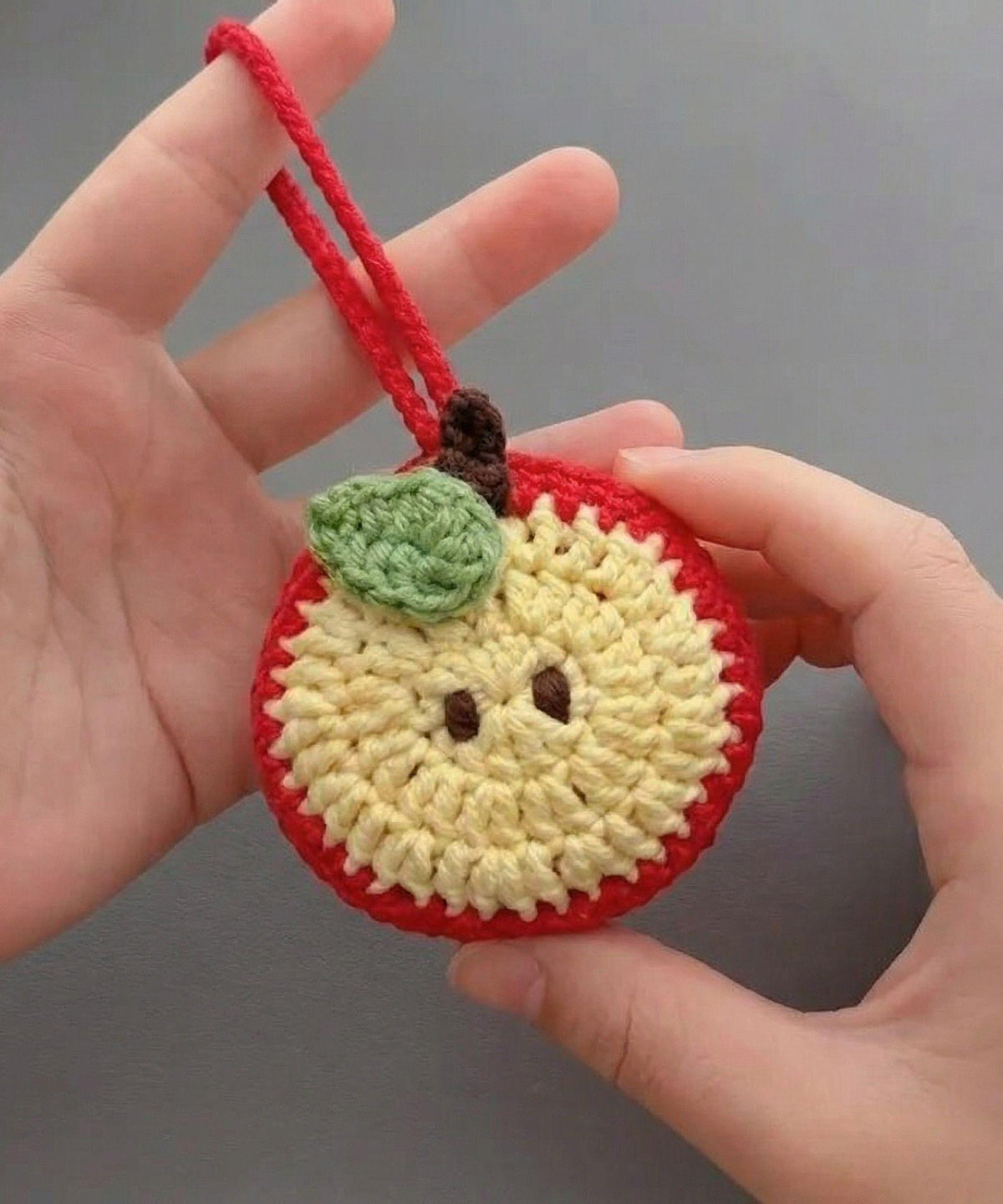 Apple Crochet Drink Carrier Pattern | Water Bottle Holder | Beginner Easy Crochet Pattern | Kawaii Cup Holder | Bag Charm | Reusable Gift - Image 4